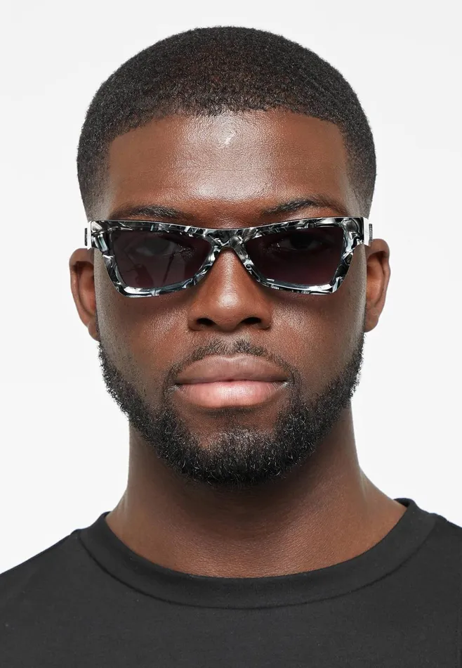 Men Manire De Voir Corsica Sunglasses Black Marble