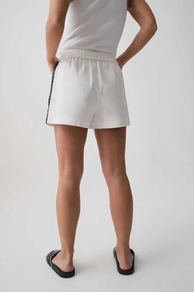 Aje Shorts Logo Tape Twill Short 603 White 8211 Women Aje Shorts Logo Tape Twill Short 603 White 8211 Women
