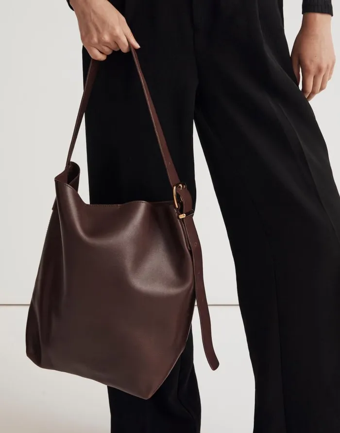 Bags Women Madewell The Essential Bucket Tote Chocolate Raisin