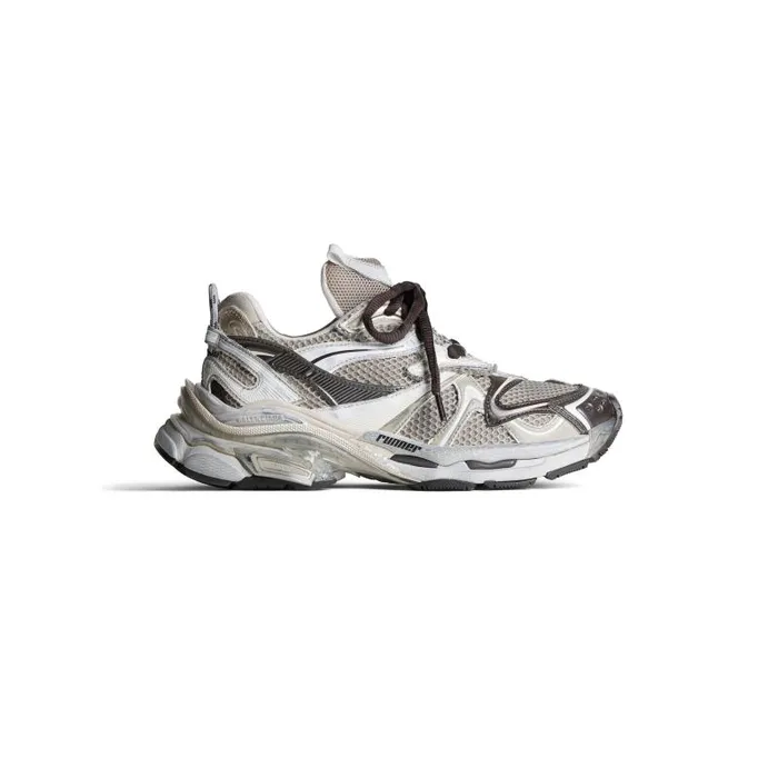 Balenciaga Sneakers Men Men039s Runner 20 Sneaker In Beige Beige