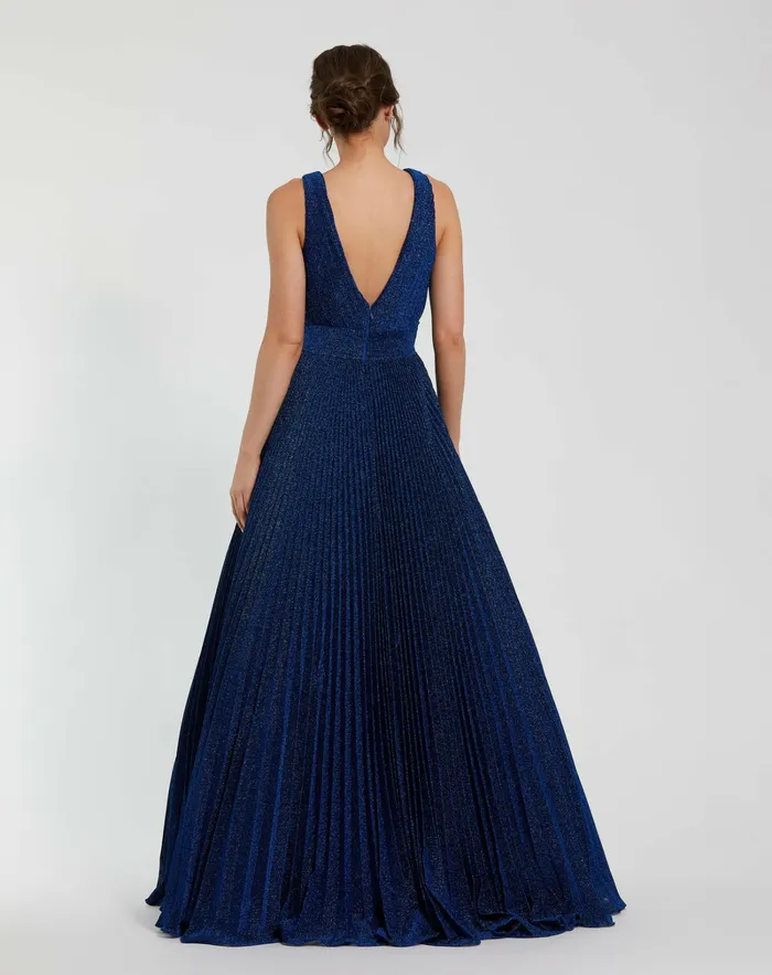 Best Sellers Women Mac Duggal Shimmering Georgette Pleated Sleeveless Gown Royal