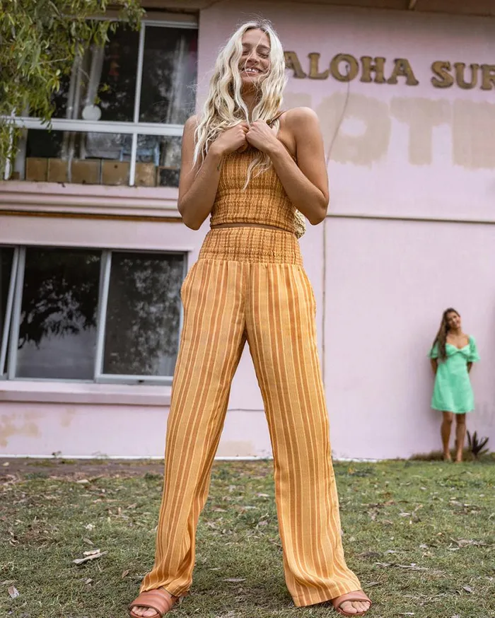 Billabong New Waves 2 Elastic Waist Pants Peach Punch Womens Jeans and Pants