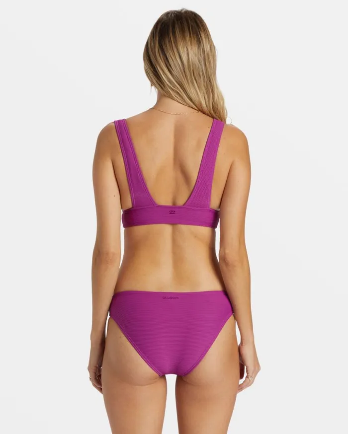 Billabong Tanlines Remi Plunge Bikini Top Berry Bliss Womens Bikini Tops Billabong Tanlines Remi Plunge Bikini Top Berry Bliss Womens Bikini Tops