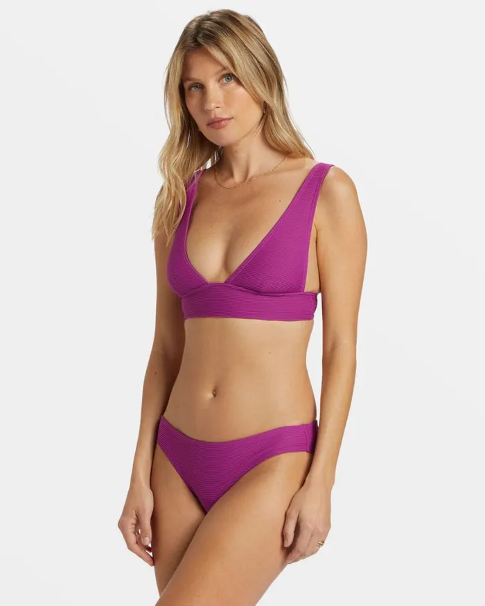 Billabong Tanlines Remi Plunge Bikini Top Berry Bliss Womens Bikini Tops Billabong Tanlines Remi Plunge Bikini Top Berry Bliss Womens Bikini Tops
