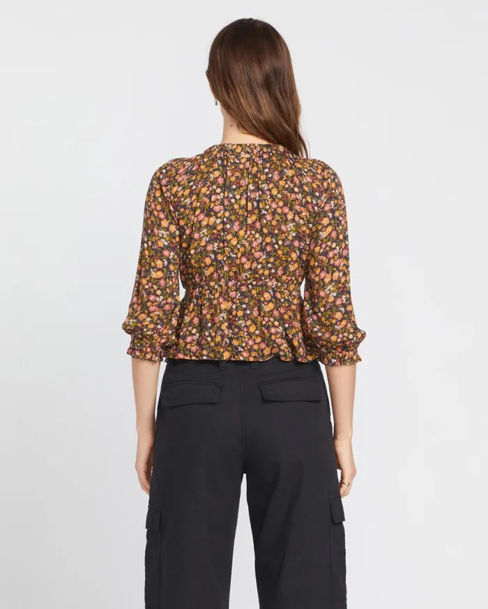 Blossom Binge Top 8211 Vintage Black Womens Volcom Tops