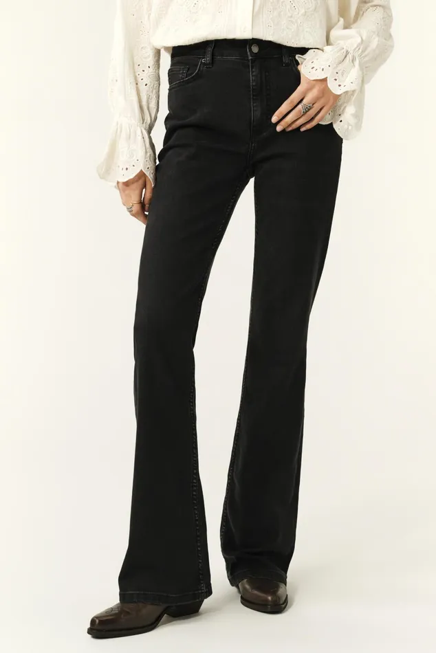 Bootcut Denim Aommie Black Women Baandsh Pants and Jeans
