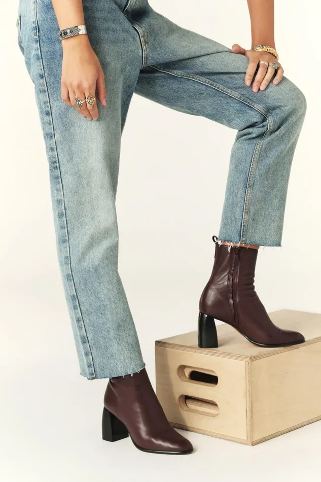 Boots Carrie Red Women Baandsh Shoes