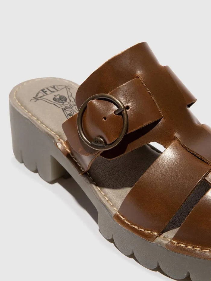 Buckle Mules ENVY521FLY CAMEL Women Fly London Mules