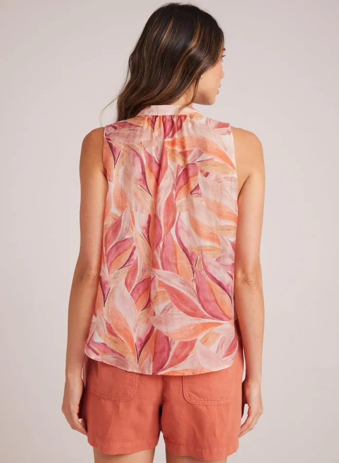 Button Down Women Bella Dahl Sleeveless Shirred Shoulder Blouse 8211 Painted Leaves Print Button Down Women Bella Dahl Sleeveless Shirred Shoulder Blouse 8211 Painted Leaves Print
