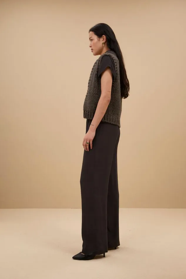 ByBar Broeken Vrouwelijk Robyn Viscose Pants Cafe Noir ByBar Broeken Vrouwelijk Robyn Viscose Pants Cafe Noir