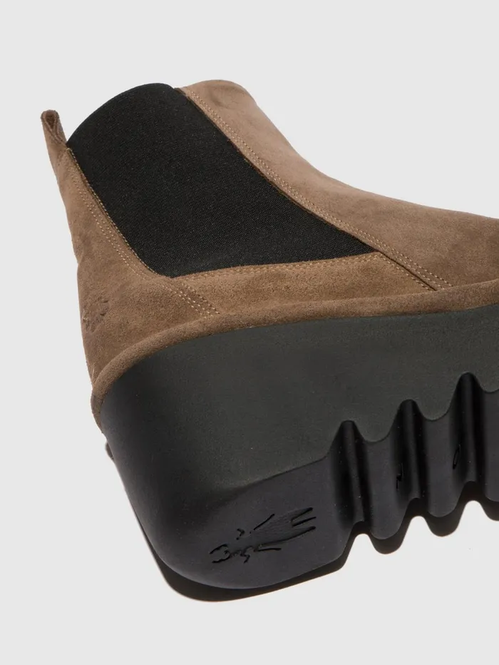 Chelsea Ankle Boots BAGU233FLY OILSUEDE TAUPE Women Fly London Ankle Boots