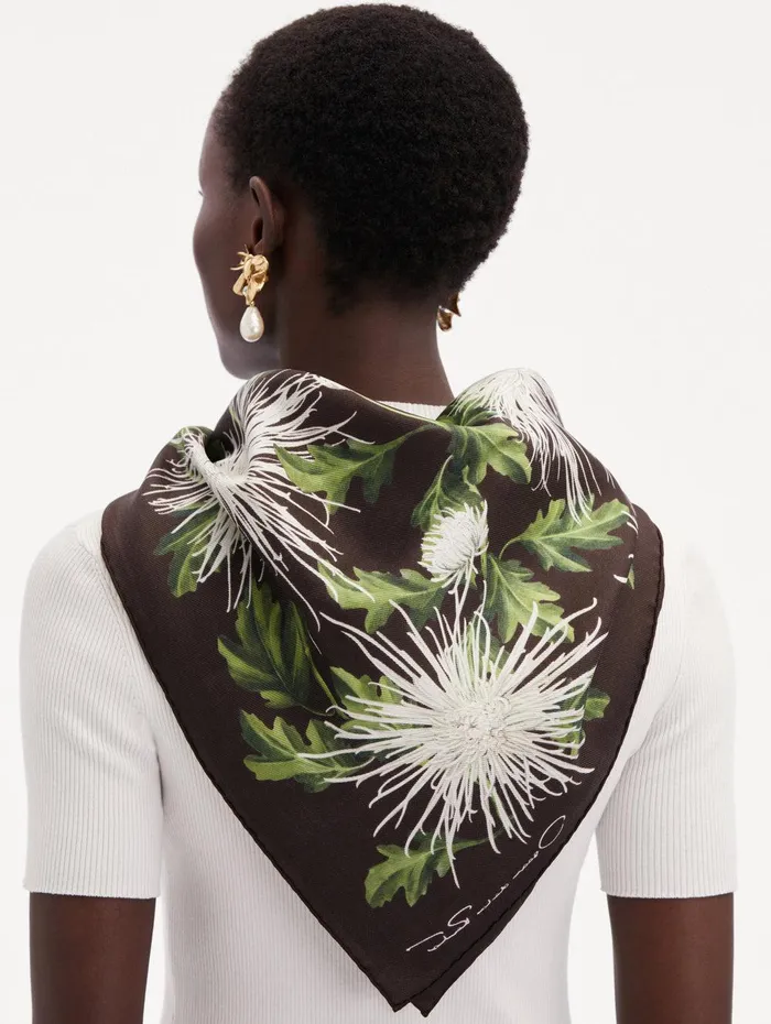 Chrysanthemum Silk Twill Scarf Chocolate Women Oscar De La Renta Scarves