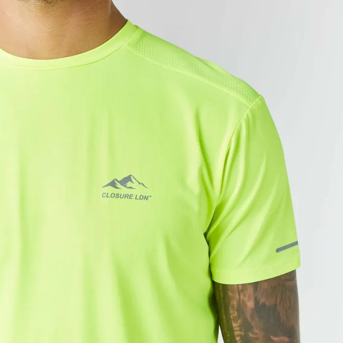 Closure London Performance TShirt Fluorescent Yellow Men TShirts