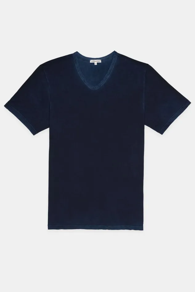 COTTON CITIZEN Classic VNeck Tee Vintage Navy Men Tees COTTON CITIZEN Classic VNeck Tee Vintage Navy Men Tees
