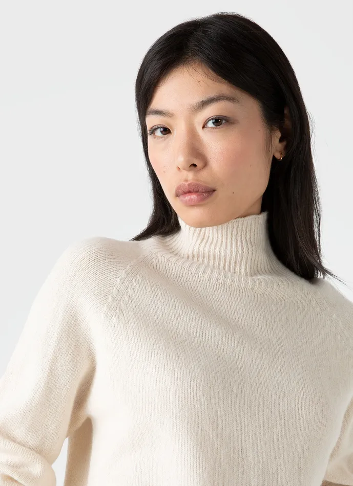 Knitwear ussunspel Women Lambswool Funnel Neck Jumper Ecru Knitwear ussunspel Women Lambswool Funnel Neck Jumper Ecru