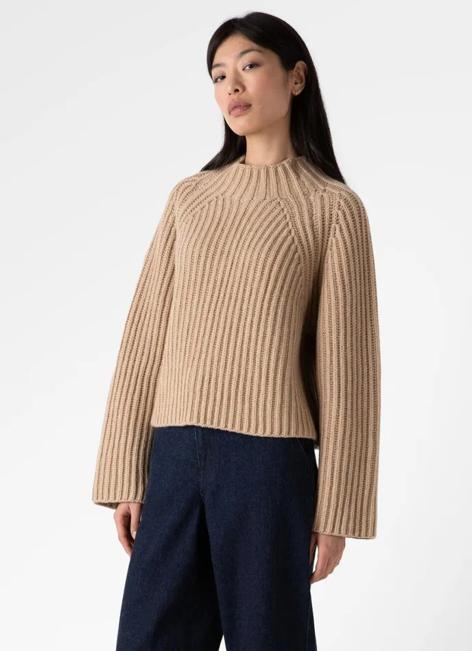 Lambswool Chunky Funnel Neck Jumper Light Camel Women SUNSPEL Knitwear