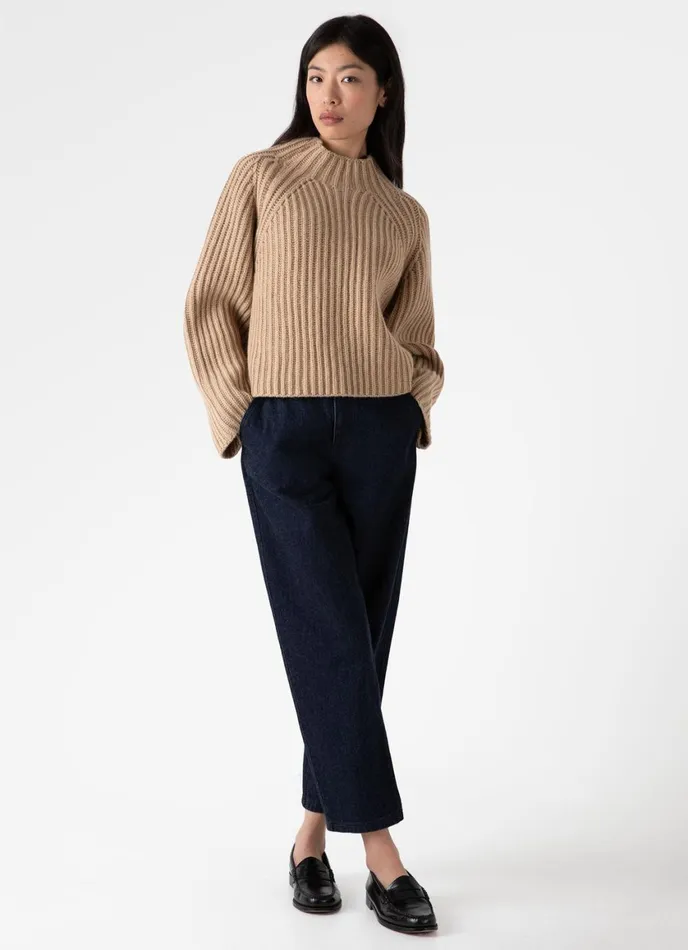 Lambswool Chunky Funnel Neck Jumper Light Camel Women SUNSPEL Knitwear