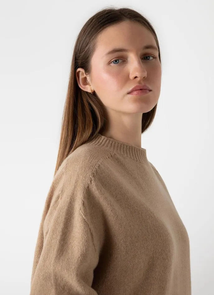 Lambswool Crewneck Jumper Light Camel Women SUNSPEL Knitwear