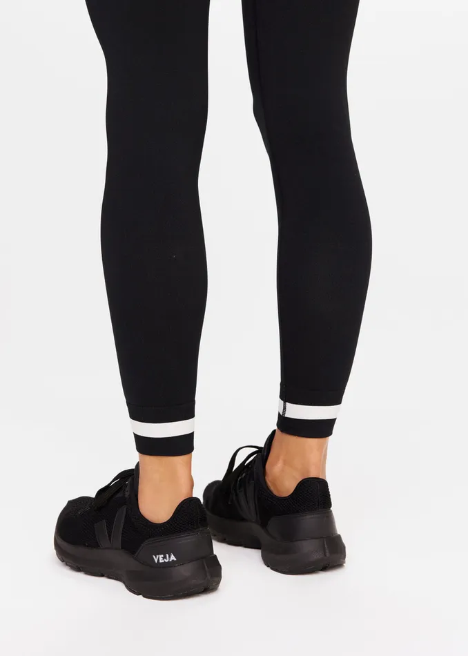 Leggings FORM SEAMLESS 25IN MIDI PANT 8211 THE UPSIDE Women