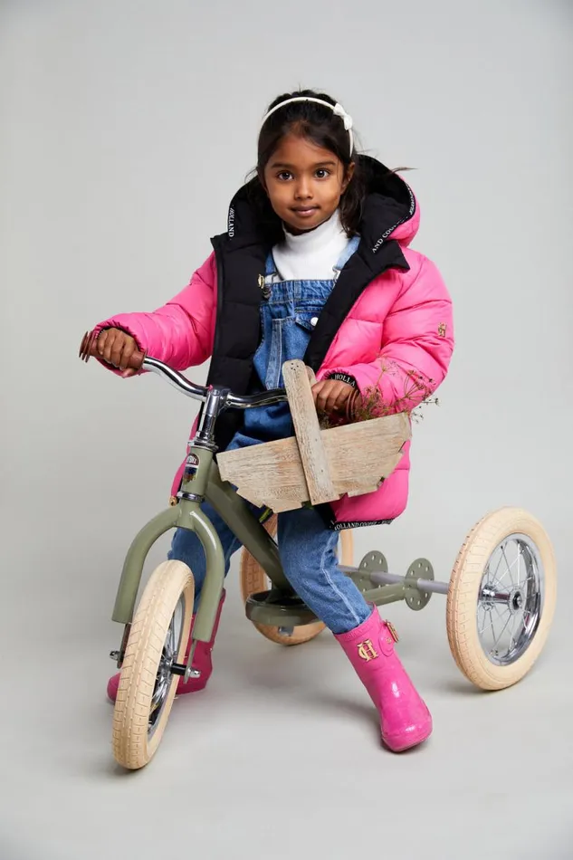 Little Little Gifting Holland Cooper Little Wellie 8211 Junior Lollipop Pink Little Little Gifting Holland Cooper Little Wellie 8211 Junior Lollipop Pink