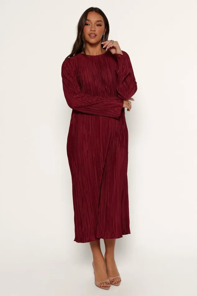 Long Sleeve Dresses Women Tannikah Plisse Midi Dress Ruby Wine Petal and Pup