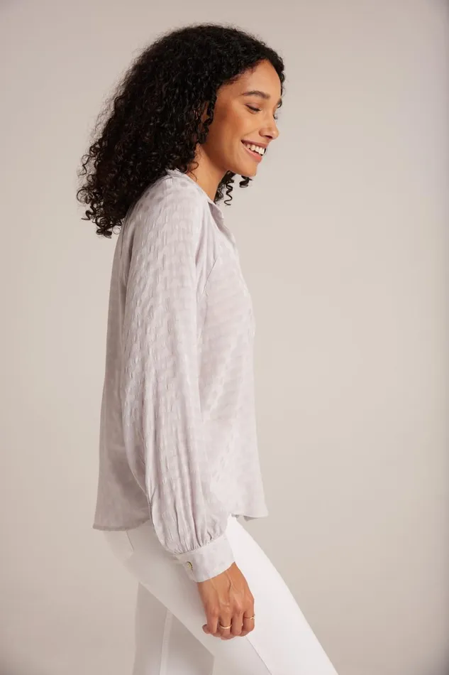 Long Sleeve Women Bella Dahl Round Hem Bishop Sleeve Shirt 8211 Silver Pearl Long Sleeve Women Bella Dahl Round Hem Bishop Sleeve Shirt 8211 Silver Pearl