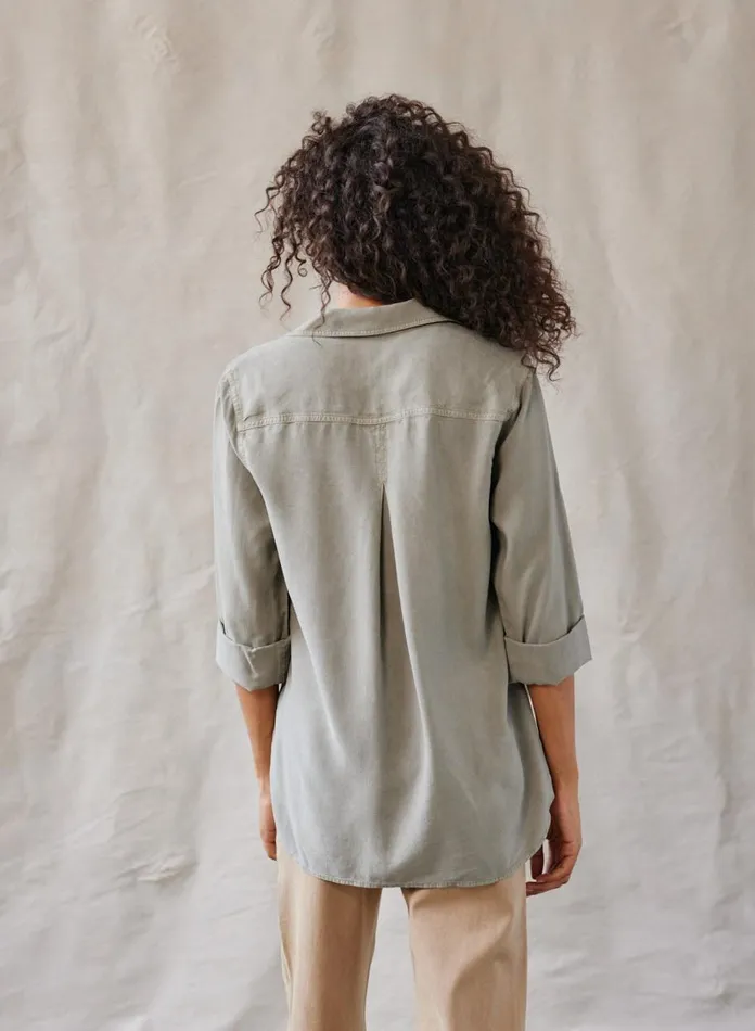 Long Sleeve Women Bella Dahl Shirt Tail Button Down 8211 Soft Army
