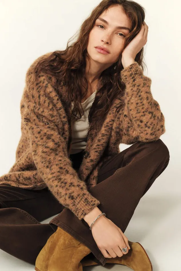 Loose Cardigan Leala Beige Women Baandsh Sweaters and Cardigans