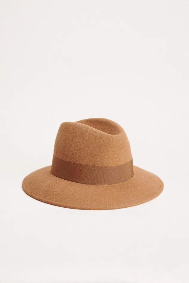 Luisa Spagnoli Gloves And Hats Women Rudolf Camel