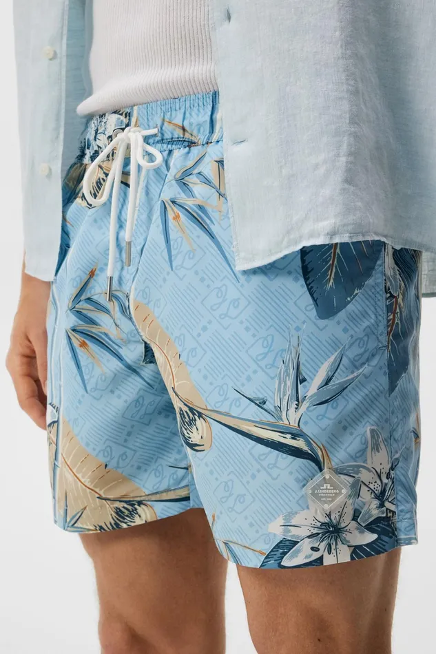Men Banks Tropical Swim Trunks Dream Blue JLindeberg Swim Shorts Men Banks Tropical Swim Trunks Dream Blue JLindeberg Swim Shorts