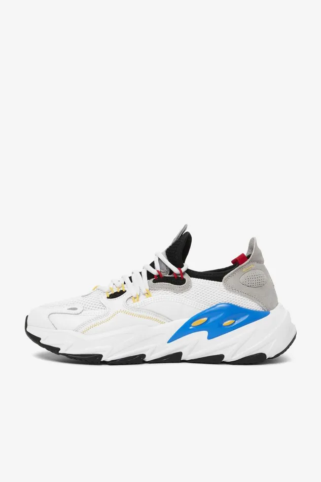 Men Fila Sneakers and Lifestyle Ray Tacer Evo 2 White Black Electric Blue Men Fila Sneakers and Lifestyle Ray Tacer Evo 2 White Black Electric Blue