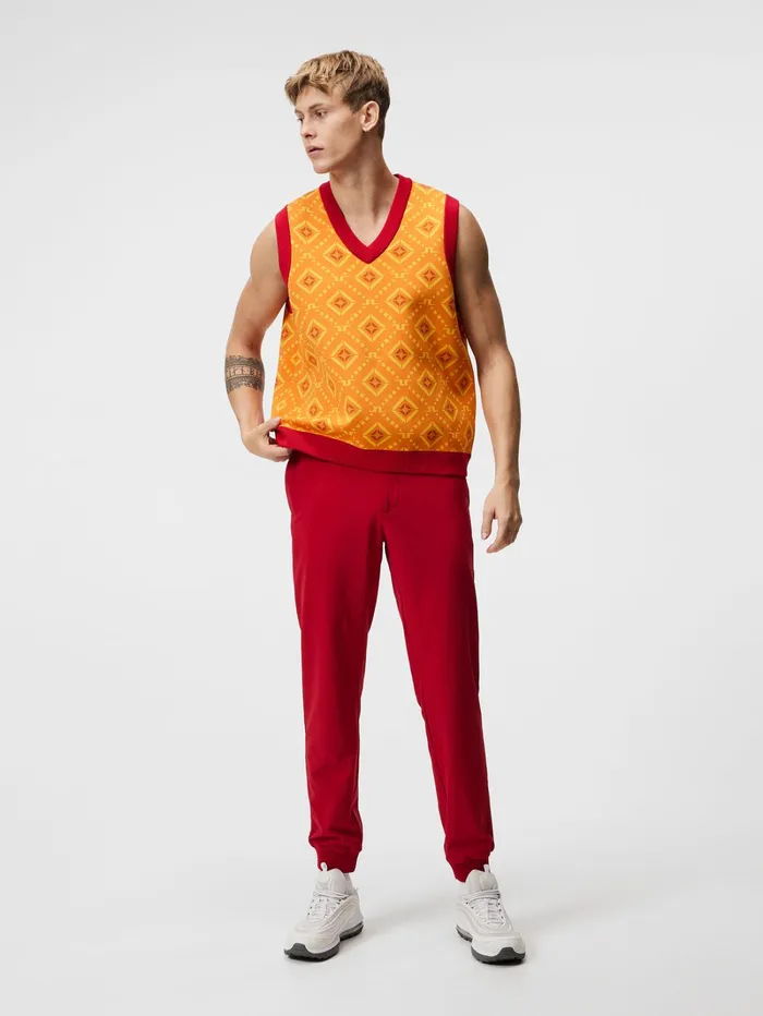 Men Jack Knitted Vest Orange Diamond Logo JLindeberg Knitwear Men Jack Knitted Vest Orange Diamond Logo JLindeberg Knitwear