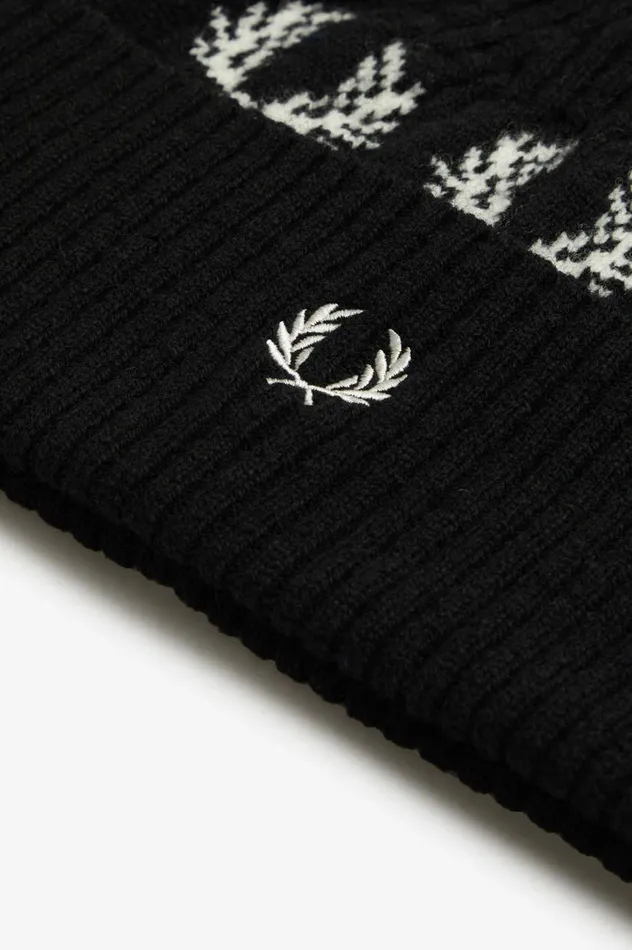 Men Laurel Wreath Lambswool Beanie Blacksnow White Fred Perry Accessories
