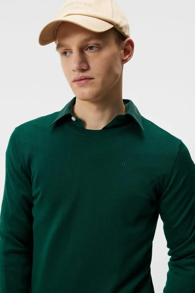 Men Lyle Light Merino Crew Neck Rain Forest JLindeberg Knitwear Men Lyle Light Merino Crew Neck Rain Forest JLindeberg Knitwear