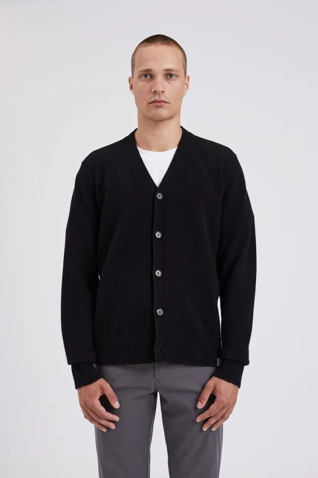 Men Norse Standard Merino Lambswool Cardigan Black Norse Projects Knitwear