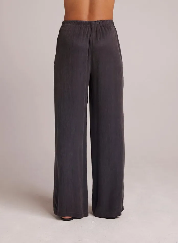 Pants Women Bella Dahl Easy Pleated Wide Leg Pant 8211 Slate Charcoal Pants Women Bella Dahl Easy Pleated Wide Leg Pant 8211 Slate Charcoal