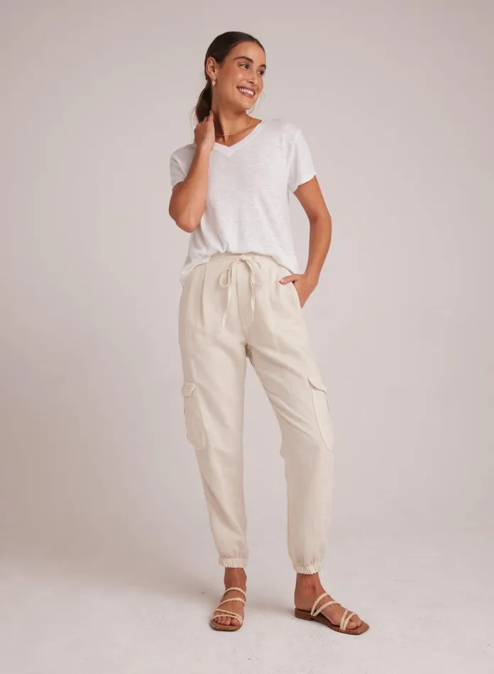 Pants Women Bella Dahl Isla Pleated Jogger 8211 Seashell Sand