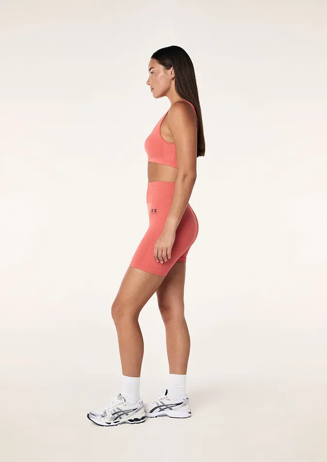 RESTORE SEAMLESS 58243 BIKE SHORT IN BRICK RED Women ActivewearShorts PE Nation