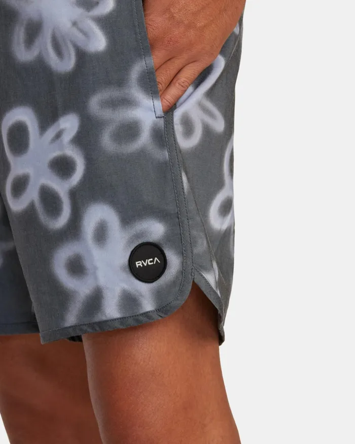 RVCA Boardshorts Freeport Boardshorts 16034 Black Daisy 8211 Men