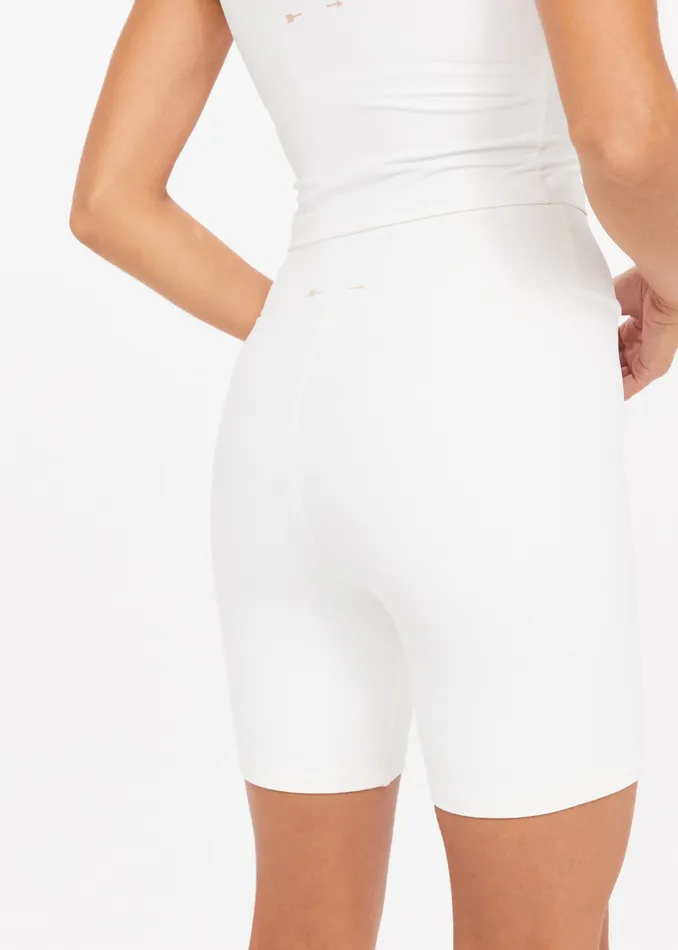 Shorts PEACHED 6IN SPIN SHORT 8211 THE UPSIDE Women