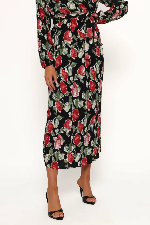 Skirts Women Petal and Pup Minelli Pleat Midi Skirt Black Rose
