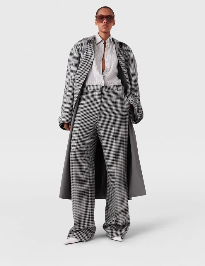 Stella McCartney Pants And Shorts Women LowRise Check StraightLeg Pants Cream And Black Stella McCartney Pants And Shorts Women LowRise Check StraightLeg Pants Cream And Black