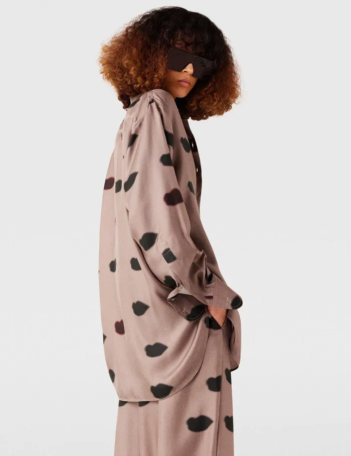 Stella McCartney Shirts And Tops Women Oversized Lips Print Shirt Ashy Mauve Stella McCartney Shirts And Tops Women Oversized Lips Print Shirt Ashy Mauve