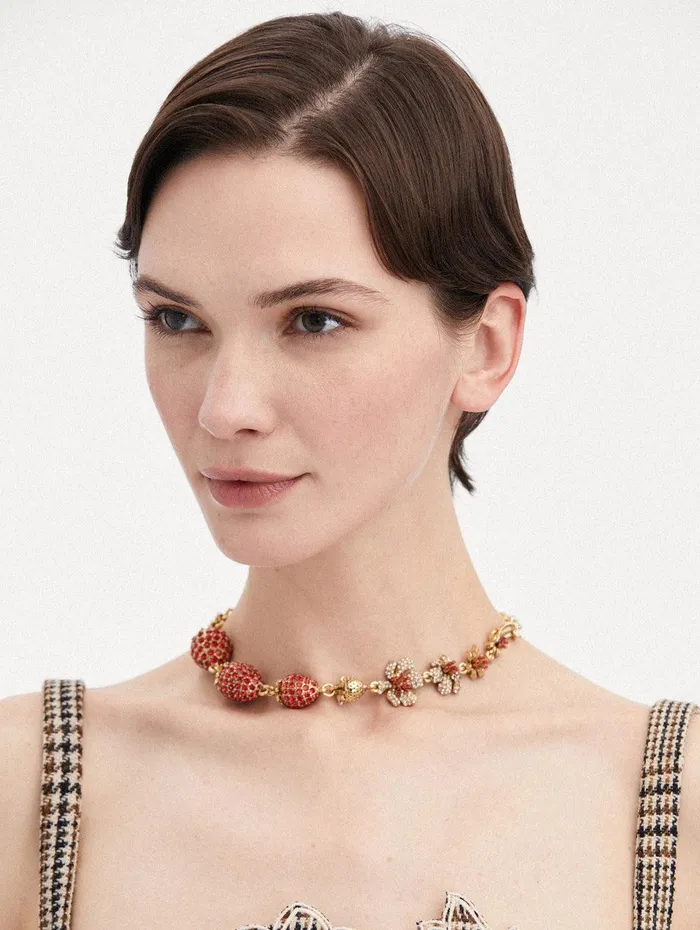 Strawberry and Flower Necklace Red Women Oscar De La Renta Necklaces Strawberry and Flower Necklace Red Women Oscar De La Renta Necklaces