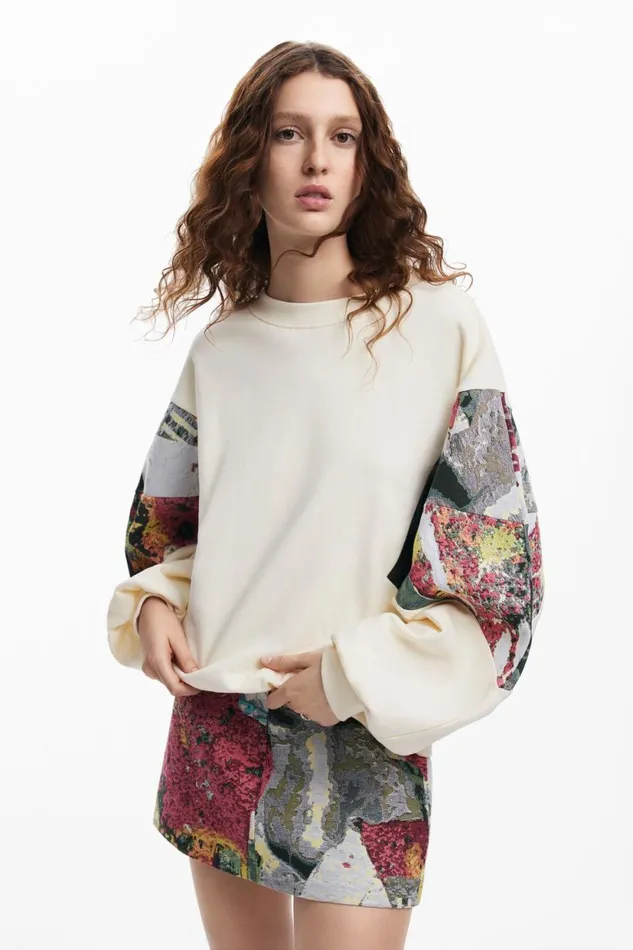 Sweaters Women Desigual Sweatshirt With Printed Sleeves M Christian Lacroix White Sweaters Women Desigual Sweatshirt With Printed Sleeves M Christian Lacroix White