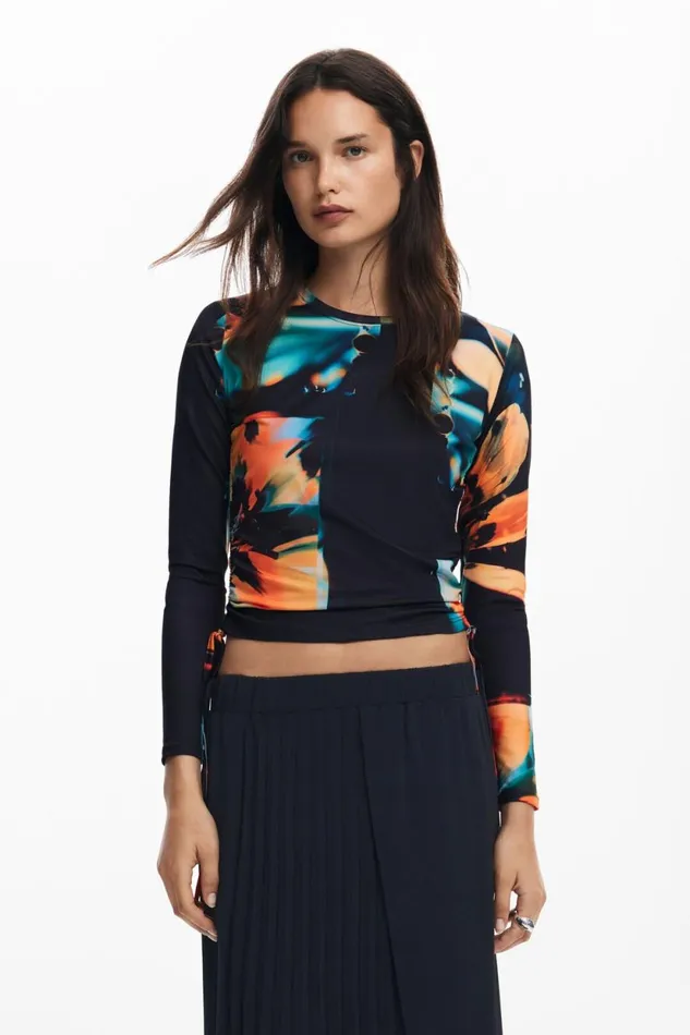 TShirts Women Desigual Floral Tshirt Black