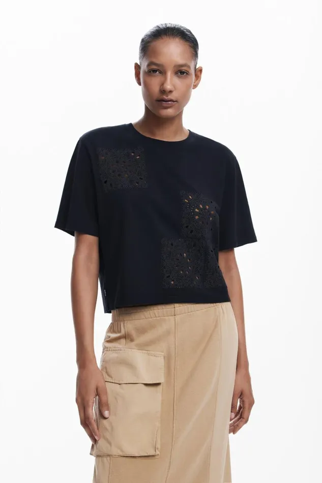 TShirts Women Desigual Plain Tshirt Details Black
