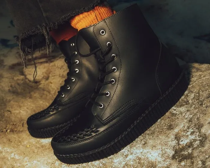 TUK Shoes Boots Men Black Vegan TUKskin 7Eye Viva Low Boot