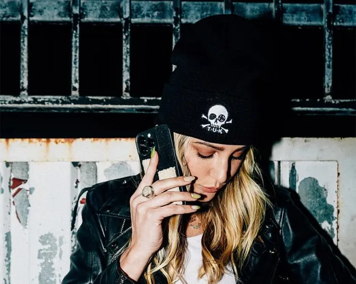 TUK Shoes Stickers Pins Patches Totes Adult Black Skull Embroidery Beanie