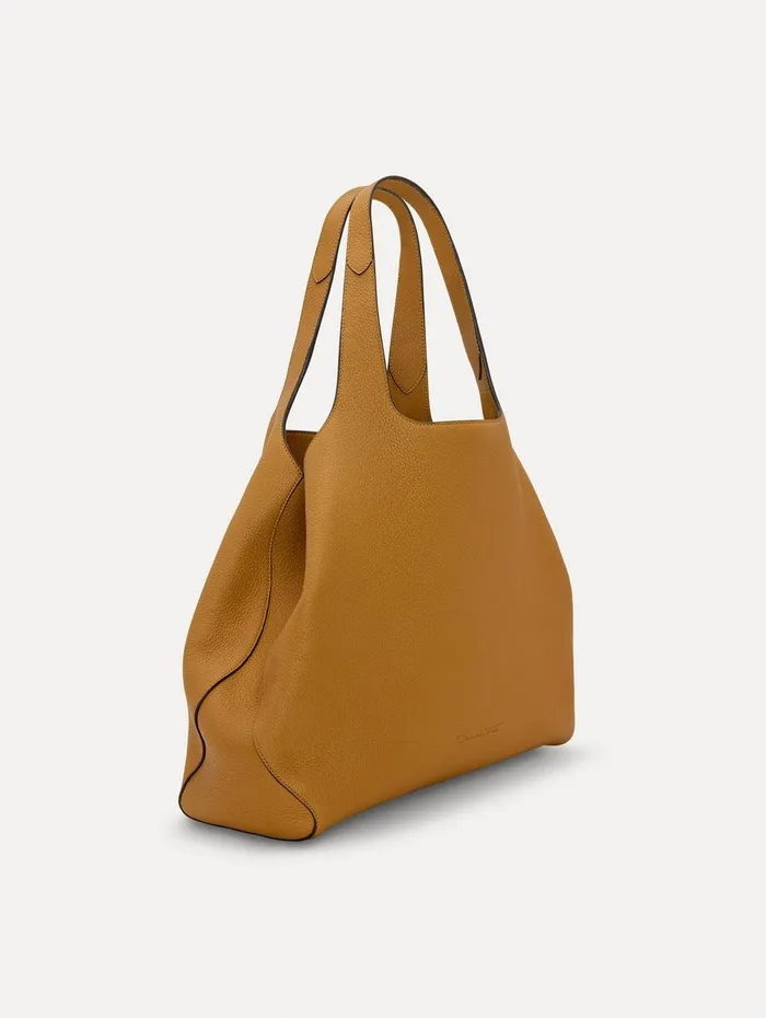The Topaz Honey Women Oscar De La Renta Handbags